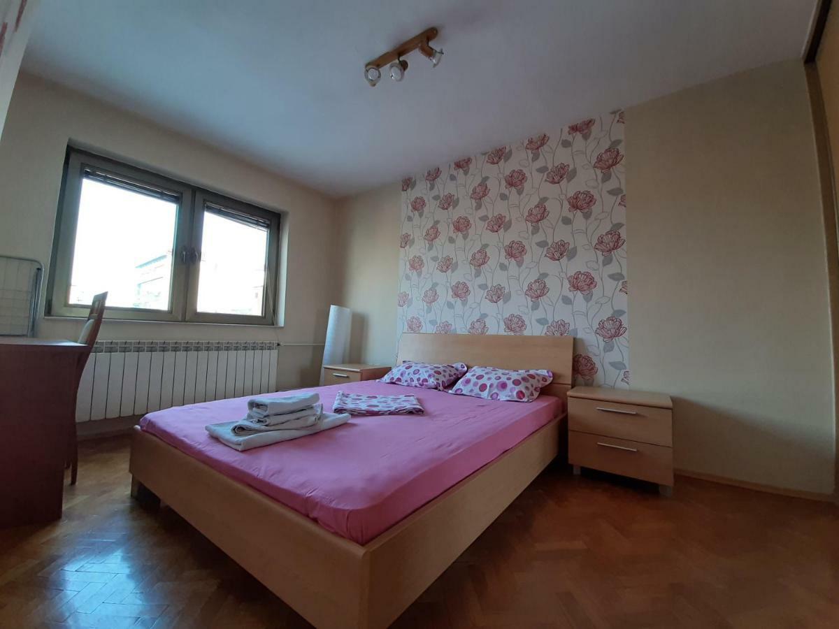 סקופיה Square Exclusive Apartment 3N מראה חיצוני תמונה