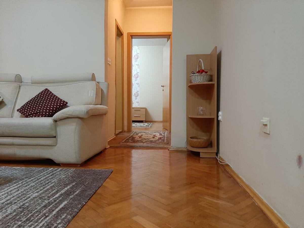 סקופיה Square Exclusive Apartment 3N מראה חיצוני תמונה